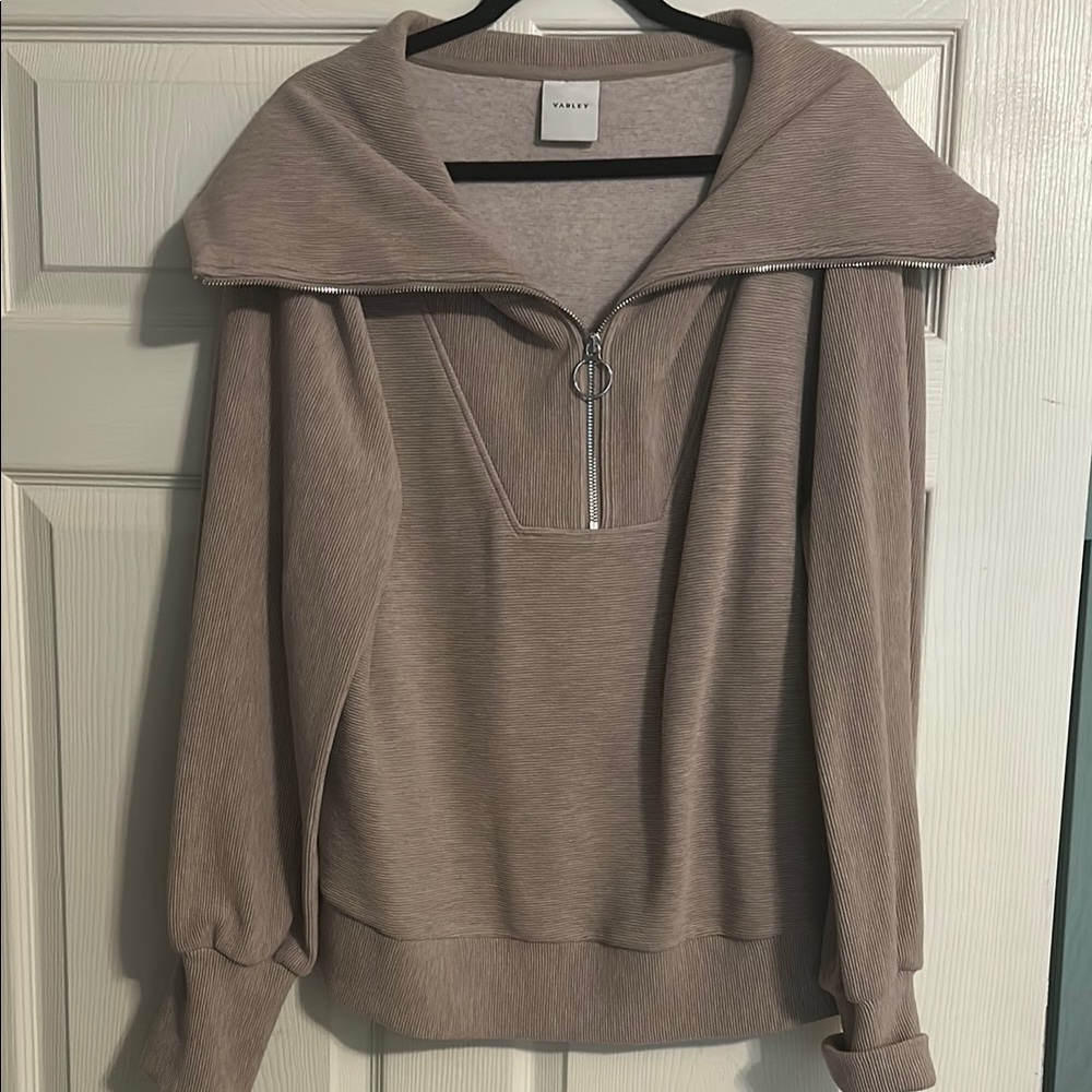 Varley Taupe Zipper collar Sweatshirt Sz L